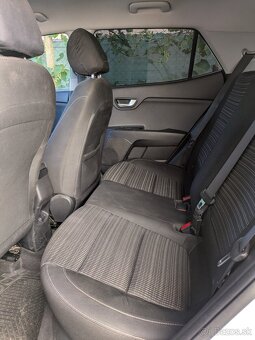 Kia Stonic 1,4 - 6