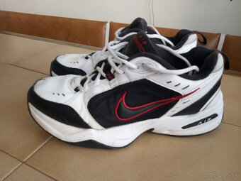 Panske vodeodolne botasky NIKE AIR Monarch. - 6