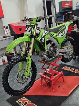 KAWASAKI KX450F - 6