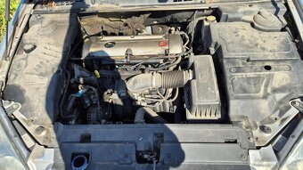 Citroen C5 1,8i 85kw kód motora: 6FZ - 6
