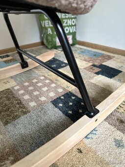 Hojdacie kreslo hnedé  do obývačky/ na kojenie / relaxovanie - 6