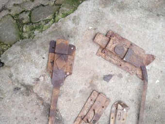 Reťaz.paklice.kluce.smalt nádoby - 6