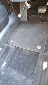 Škoda Octavia 1.6 TDI  rok 2017 - 6