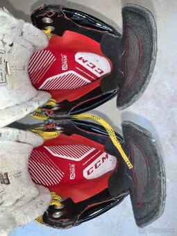 Korčule CCM JETSPEED FT470 - 6