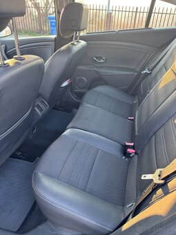 Renault Fluence 1.6 benzín - 6