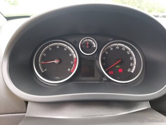 Opel Corsa 1.4i - 6