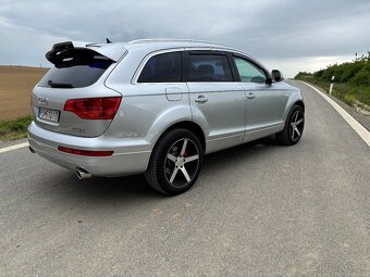 Audi Q7 3.0 TDi - 6