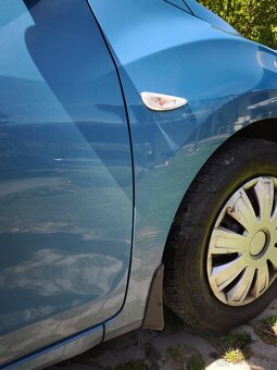 Predám HYUNDAI i30 - hatchback, 1.6 MPI DOHC CVVT - 6