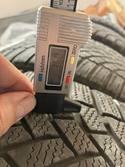 Pneu 225/40 R18 - 6