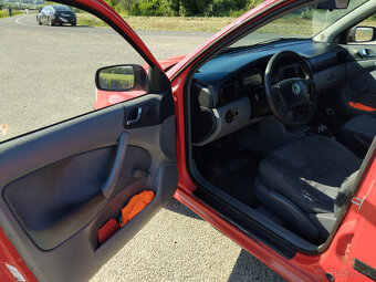 Škoda Octavia 1.6 55kw - 6