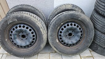 Predam letne Continental215/60 R17 zimne na diskoch 215/65 - 6