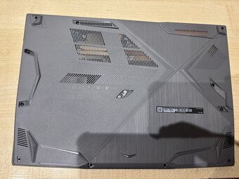Herní notebook MSI Thin 15 B12VE - 6