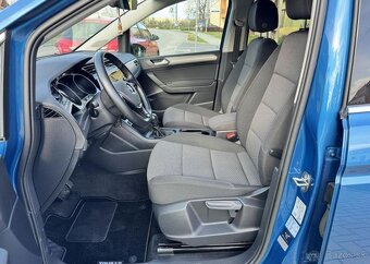 Volkswagen Touran 1.5 TSI DSG 7MÍST benzín automat 110 kw - 6