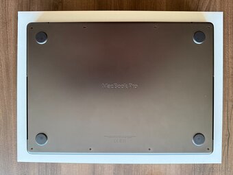 Apple Macbook Pro 14” M3 Pro 18GB RAM 512GB SSD - 6