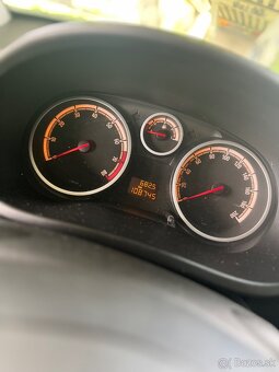 Opel Corsa - 6