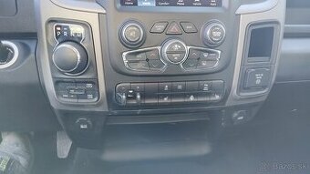 Dodge ram Clasic 1500 5,7 Hemi - 6