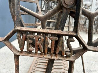 Starožitný šijací stroj Singer - 6