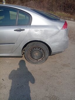 Renault laguna rok 2010 - 6