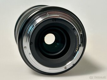 HASSELBLAD - 6