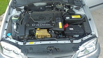 TOYOTA AVENSIS 2,0 d4d - 6