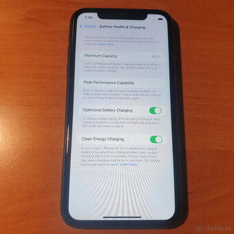 iPhone 11 64GB čierny 9O% baterka pekný zachovalý stav - 6