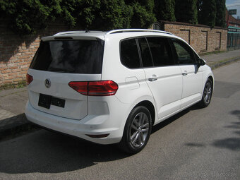 Volkswagen Touran 2.0 TDI DSG - 6