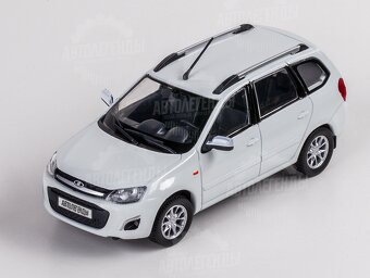 Lada, UAZ 1:43 - 6