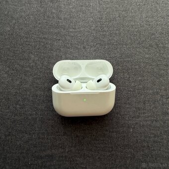 Apple AirPods Pro 2 - 6