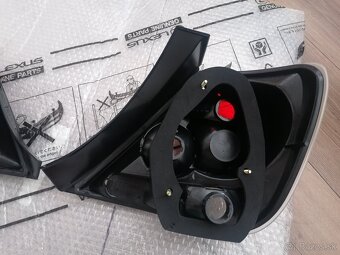 Honda Civic zadné svetlá - 6