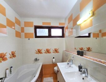 PRENÁJOM – 7 izbový rodinný dom s krásnym výhľadom - BA IV - 6