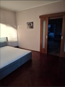 ponúkam na prenájom dvojizbový byt s loggiou - 6