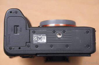 BEZCHYBNÝ fotoaparát Sony Alpha 1 vrátane originálneho balen - 6