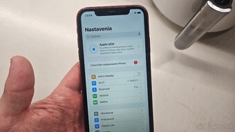Apple iPhone XR RED - opotrebovaný, funkčný - 6
