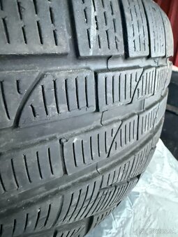 PIRELLI 2KS  245/40 R20 SOTTOZERO 3 5,5mm - 6