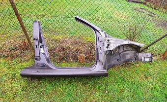 bočnica, prah, stĺpik, nosník Octavia 3 - 6