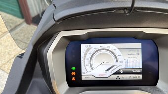 Piaggio MP3 530HPE - 6