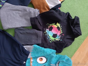 Balík oblečenia - 98/104 - 6