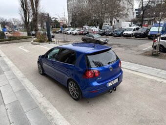 VOLKSWAGEN GOLF R32 3.2 V6 - 6