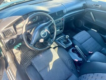 Volkswagen Passat - 6
