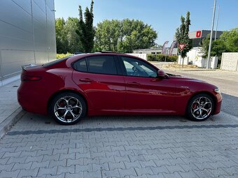Alfa Romeo Giulia Veloce 2.2D - 6