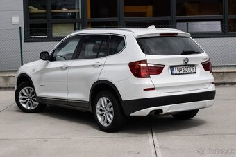 BMW X3 xDrive20d A/T - 6