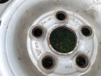 Predám 4 ks plechové disky 16-ky 5x112 VW, Škoda, Audi - 6