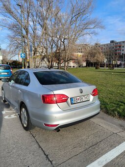 Volkswagen Jetta sedan 1.6 TDI, Diesel - 6