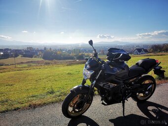 Yamaha XJ6 n - 6