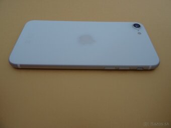iPhone SE 2020 64GB WHITE - ZÁRUKA 1 ROK - VELMI DOBRÝ STAV - 6