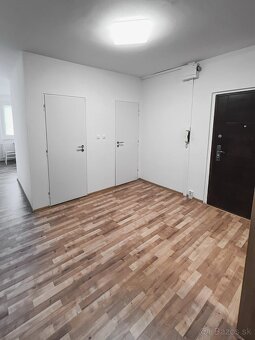 Štýlový 3 izbový byt v Poprade na prenájom - 6