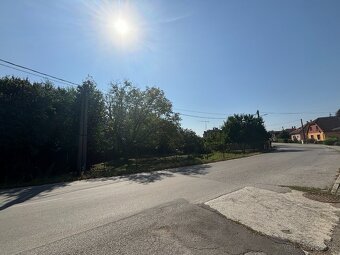 Stavebný pozemok 500 m2 v Bánovciach nad Bebravou časť Bisku - 6
