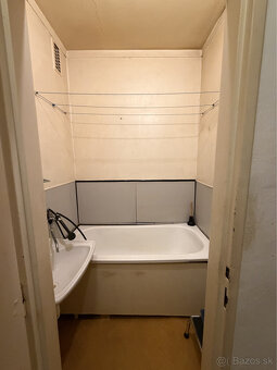 Na predaj 2-izbový byt v Humennom. - 6