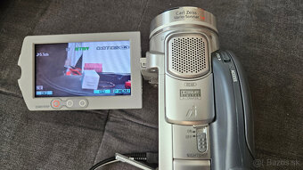 Videokamera SONY DCR-DVD505E na DVD - 6