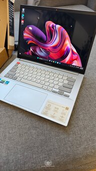 Asus Vivobook Pro 14X OLED - 6